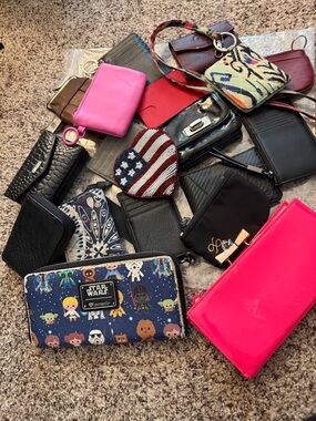 Used Wallet Lot
